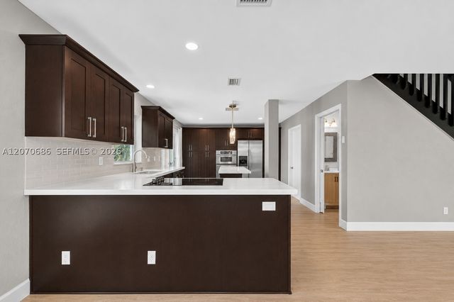 4848 Grapevine Way 4848, Davie, FL 33331