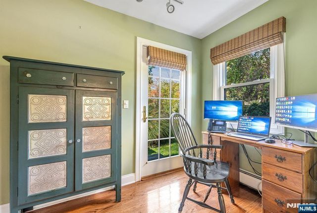 112 Lakeview Terrace, Oakland, NJ 07436