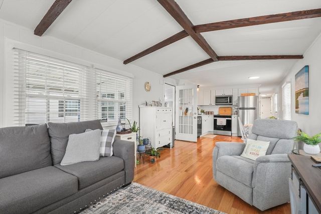 8 Madeline Street, Wareham, MA 02538