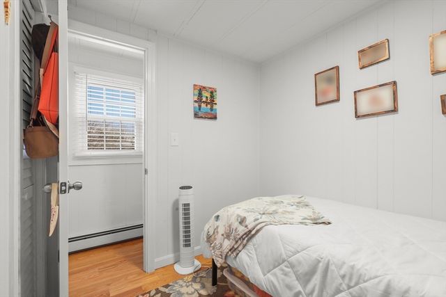 8 Madeline Street, Wareham, MA 02538