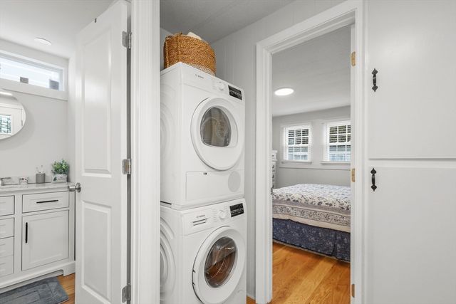 8 Madeline Street, Wareham, MA 02538