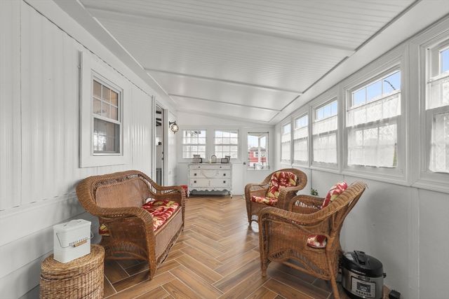 8 Madeline Street, Wareham, MA 02538