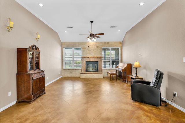 4031 Burleson Retta Road, Burleson, TX 76028