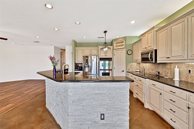 4031 Burleson Retta Road, Burleson, TX 76028