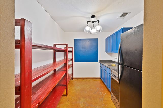 4031 Burleson Retta Road, Burleson, TX 76028