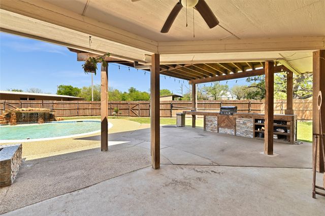 4031 Burleson Retta Road, Burleson, TX 76028