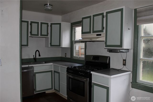 617 N Prospect Street, Tacoma, WA 98406