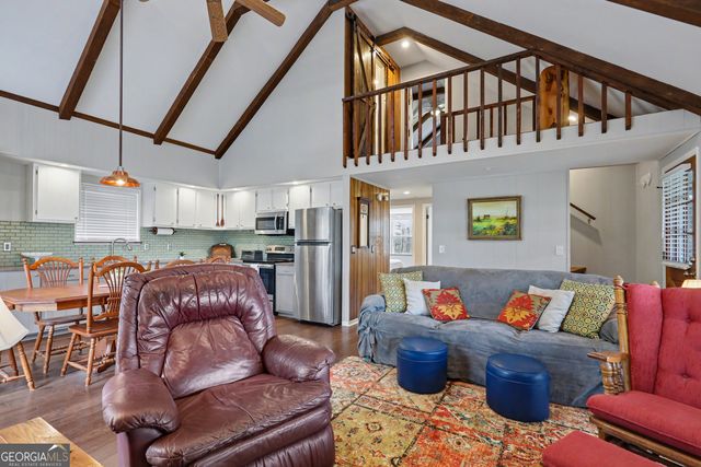 559 Maple Leaf Drive, Dillard, GA 30537