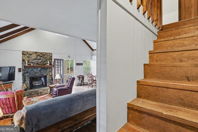 559 Maple Leaf Drive, Dillard, GA 30537