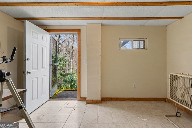 559 Maple Leaf Drive, Dillard, GA 30537