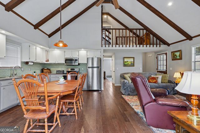 559 Maple Leaf Drive, Dillard, GA 30537