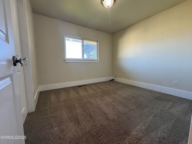 911 Waterloo Lane, Gardnerville, NV 89460