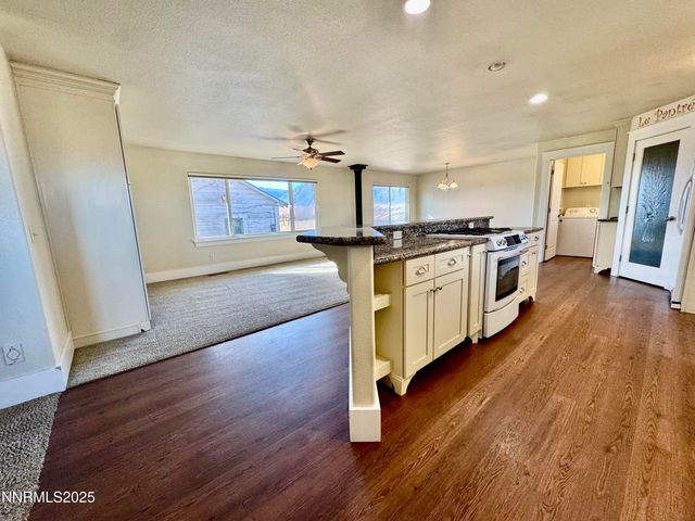 911 Waterloo Lane, Gardnerville, NV 89460