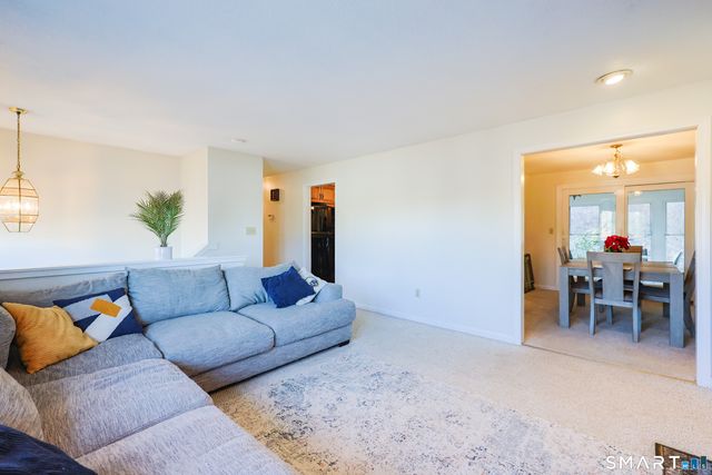 80 Sabin Street, Putnam, CT 06260