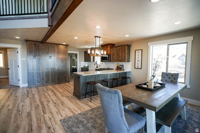 660 N CAMBRY DR, Garden City, UT 84028