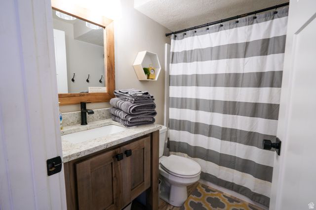 660 N CAMBRY DR, Garden City, UT 84028