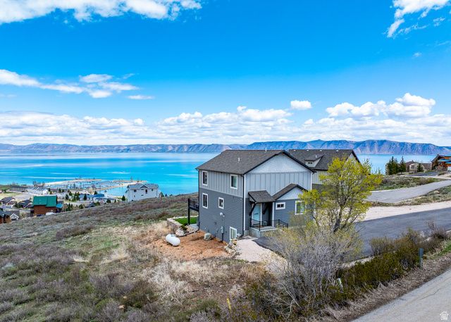 660 N CAMBRY DR, Garden City, UT 84028
