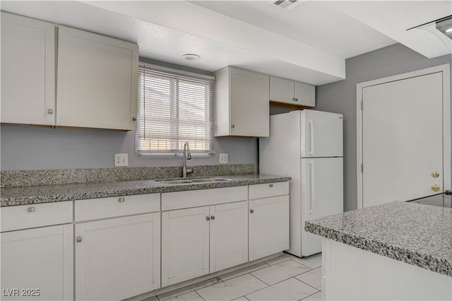 3909 West Oakey Boulevard, Las Vegas, NV 89102