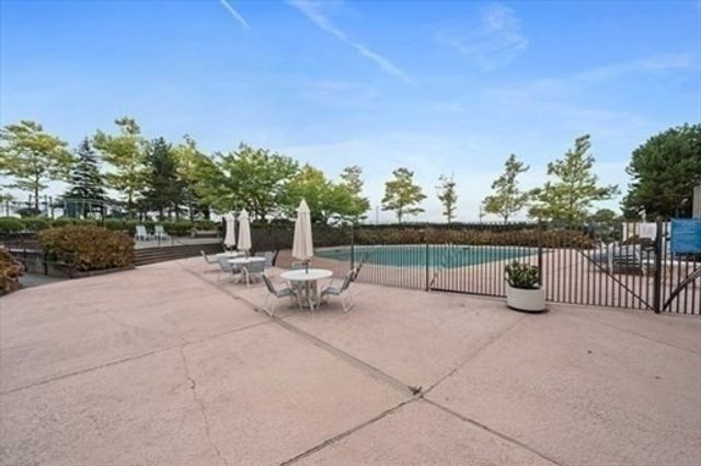 51 Broad m16a, Weymouth, MA 02191