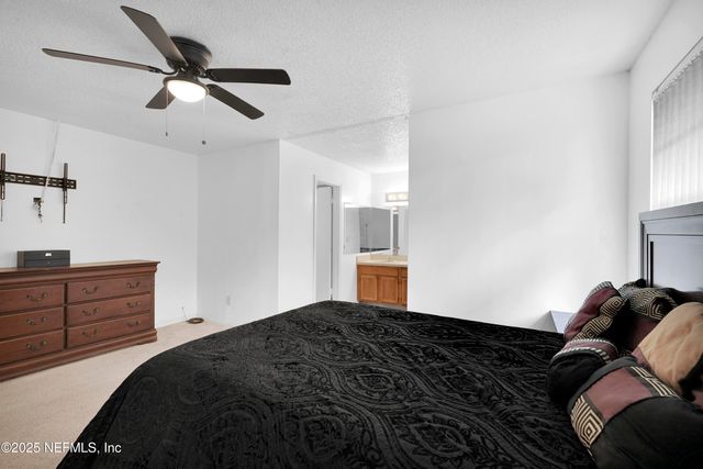 1610 DERRINGER Road, Jacksonville, FL 32225