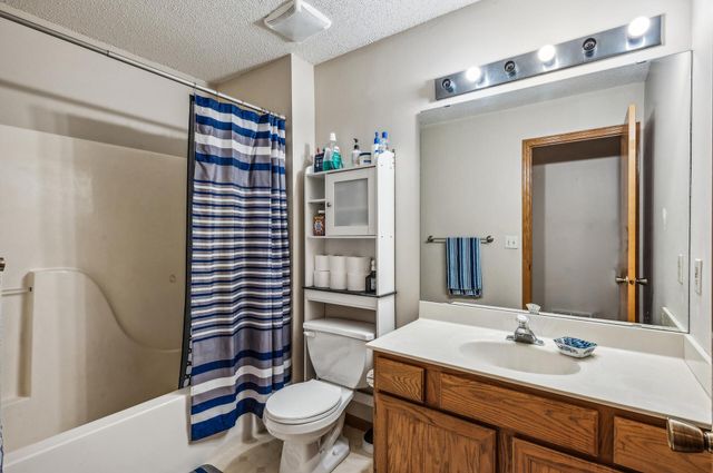 1294 99th Court NE, Blaine, MN 55434