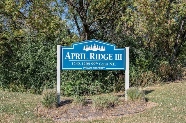 1294 99th Court NE, Blaine, MN 55434