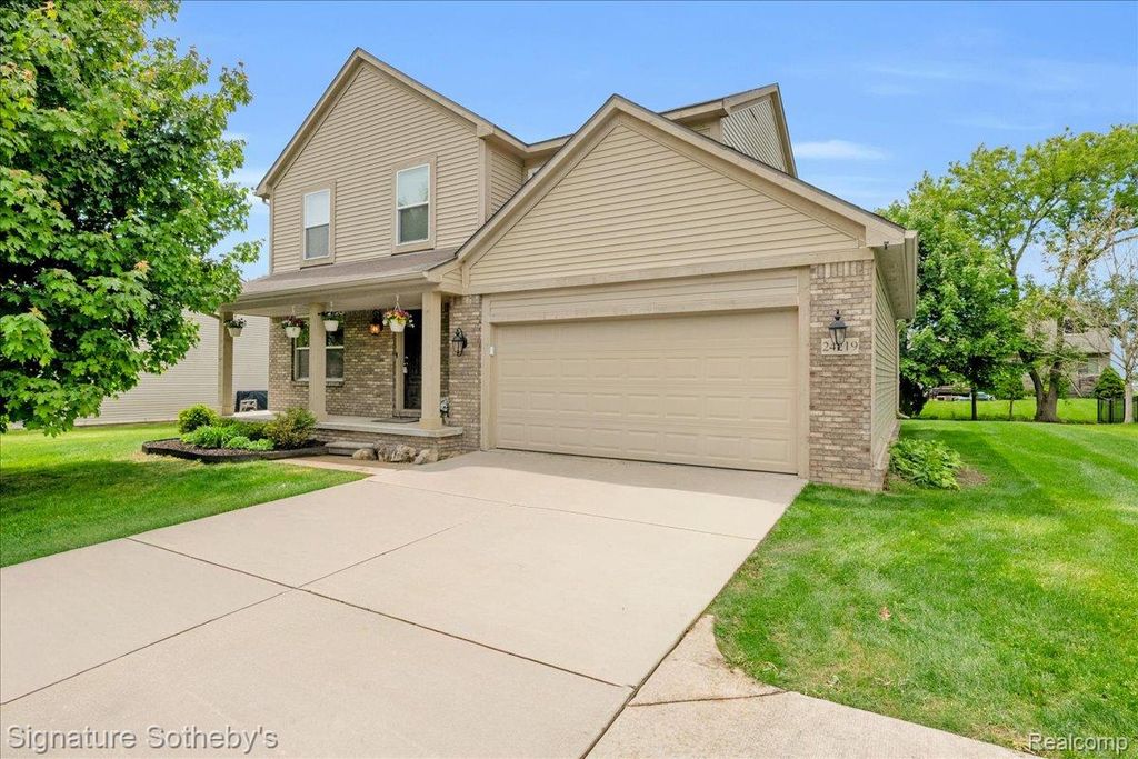 24219 Martindale Road, South Lyon, MI 48178