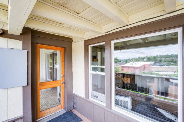 205 SE High St, Pullman, WA 99163