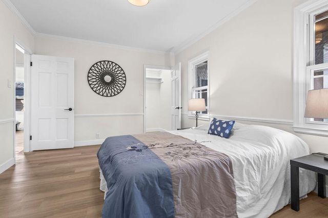 7245 N Seneca AVENUE, Glendale, WI 53217