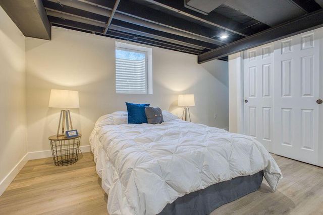 7245 N Seneca AVENUE, Glendale, WI 53217