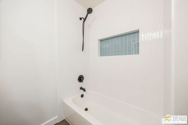 2025 N Victoria Road, Palm Springs, CA 92262