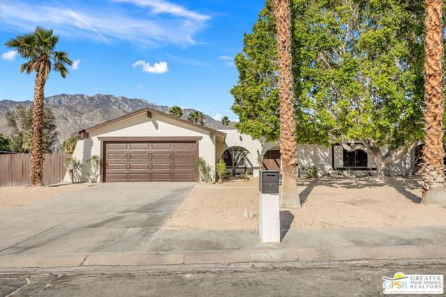 2025 N Victoria Road, Palm Springs, CA 92262