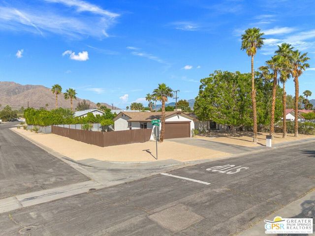 2025 N Victoria Road, Palm Springs, CA 92262