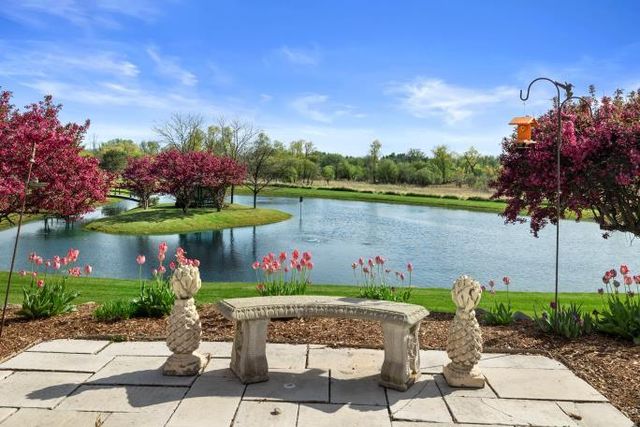 N84W36411 Riverwood LANE, Oconomowoc, WI 53066