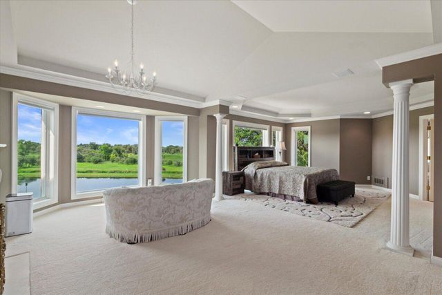 N84W36411 Riverwood LANE, Oconomowoc, WI 53066