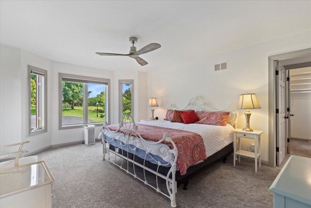 N84W36411 Riverwood LANE, Oconomowoc, WI 53066