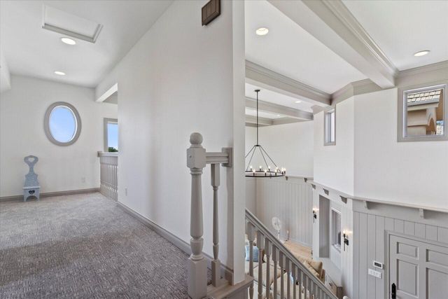N84W36411 Riverwood LANE, Oconomowoc, WI 53066