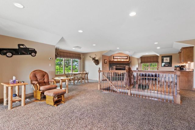 N84W36411 Riverwood LANE, Oconomowoc, WI 53066