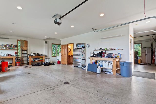N84W36411 Riverwood LANE, Oconomowoc, WI 53066