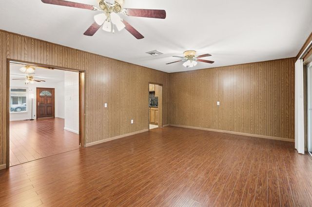 5400 60th St, Sacramento, CA 95820