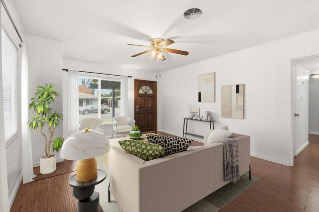 5400 60th St, Sacramento, CA 95820