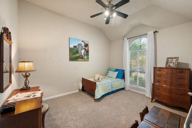 8945 Kingston Court, North Richland Hills, TX 76182