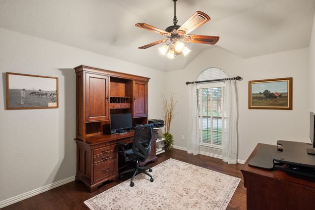 8945 Kingston Court, North Richland Hills, TX 76182