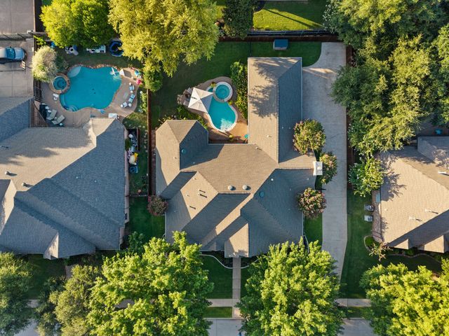 8945 Kingston Court, North Richland Hills, TX 76182