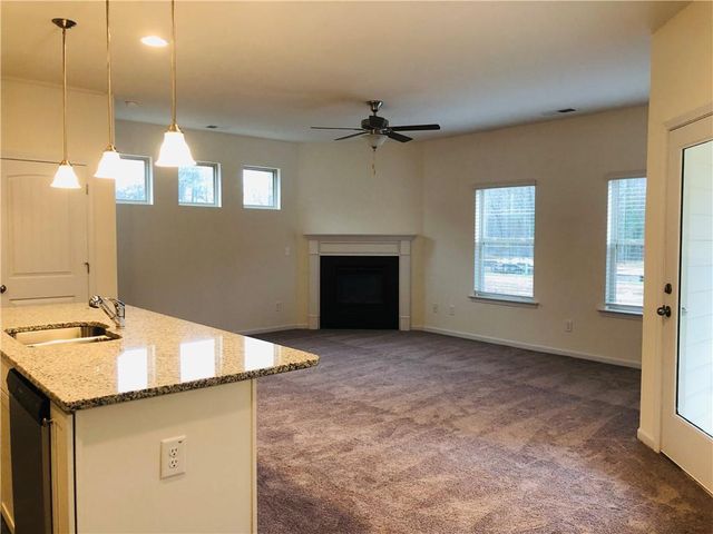 193 Bryon Lane, Acworth, GA 30102
