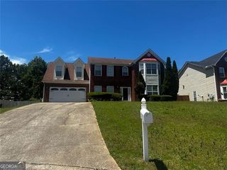 8529 GLENDEVON Court, Riverdale, GA 30274