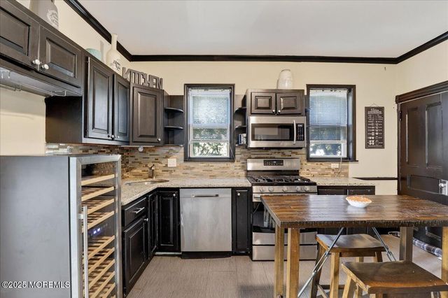 52 Manalapan Avenue, Freehold, NJ 07728