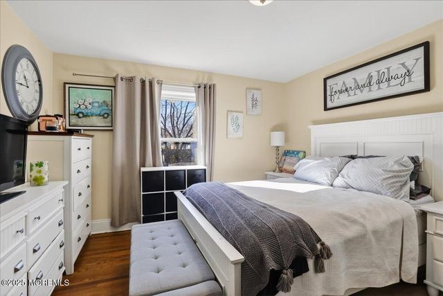 52 Manalapan Avenue, Freehold, NJ 07728