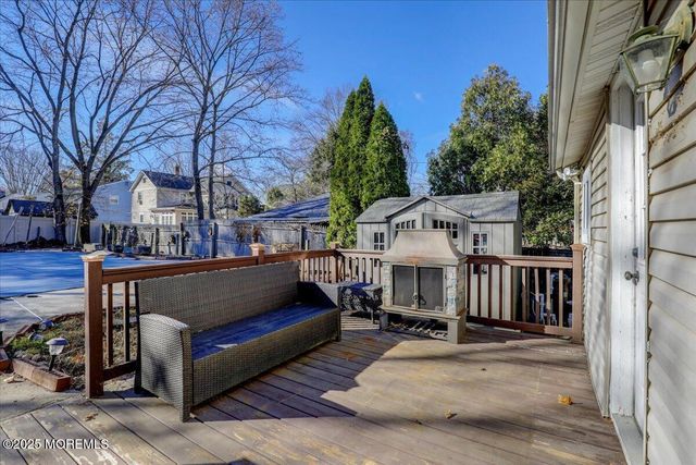 52 Manalapan Avenue, Freehold, NJ 07728