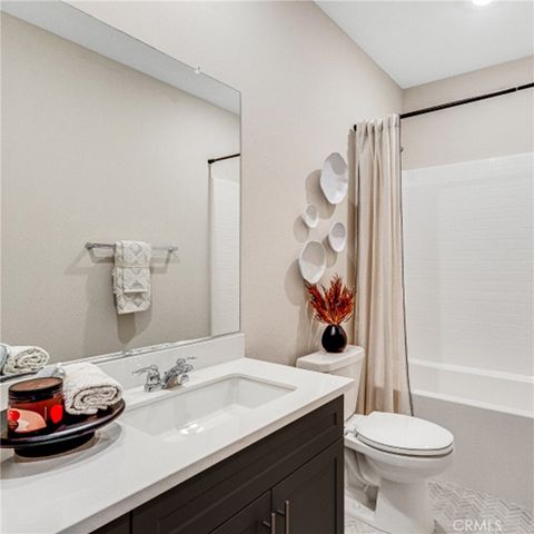 2821 E Amberley Privado, Ontario, CA 91762